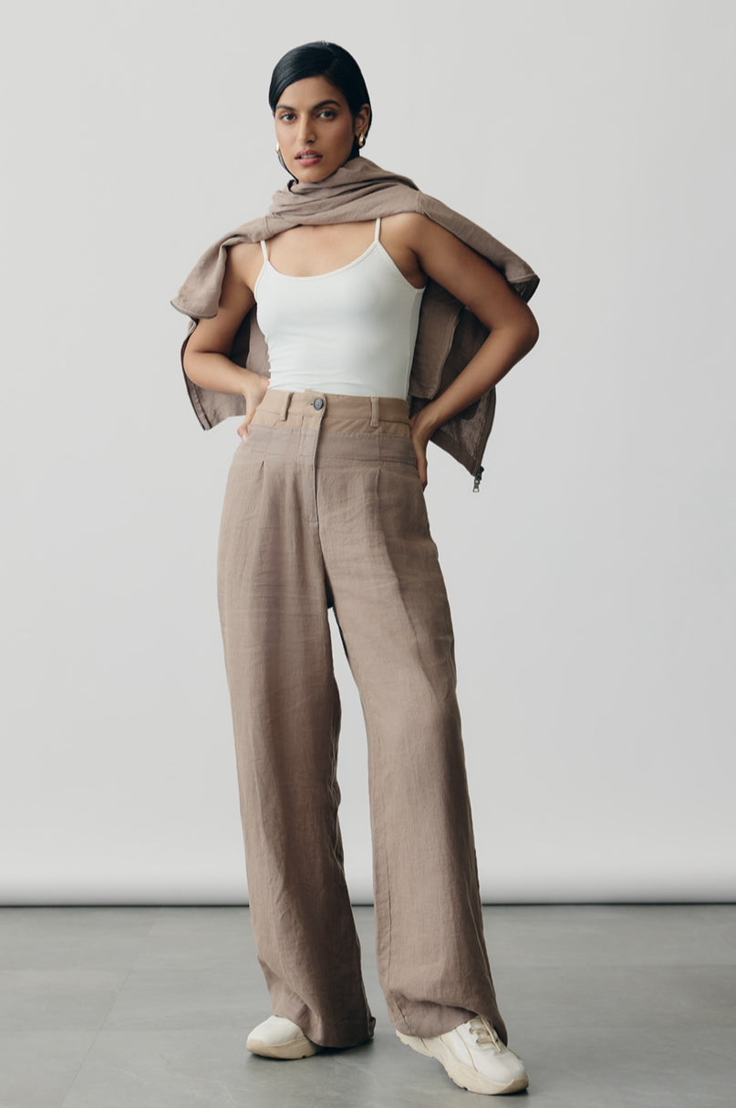 Horizon Trouser in Latte