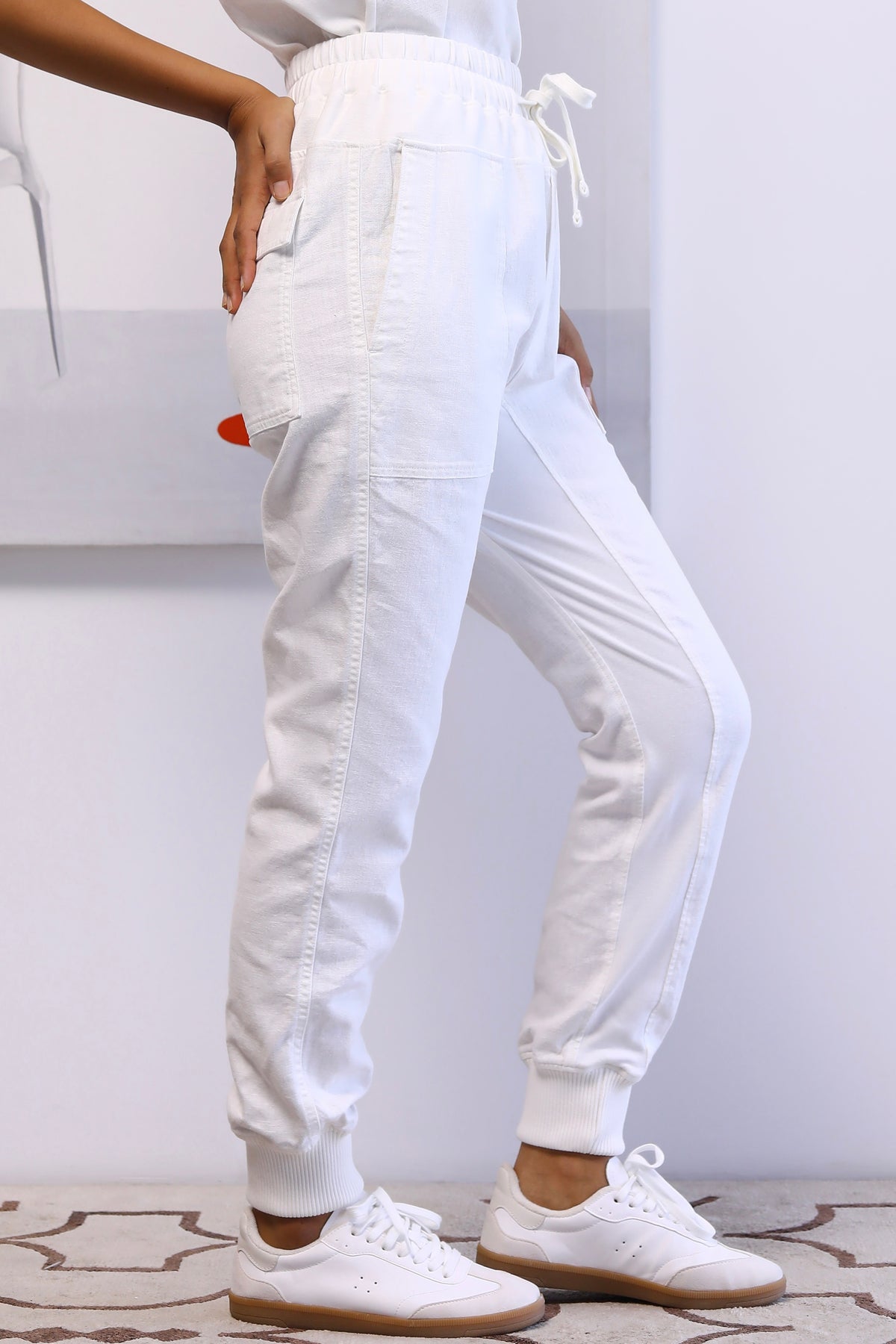 Hybrid Jogger in Blanc