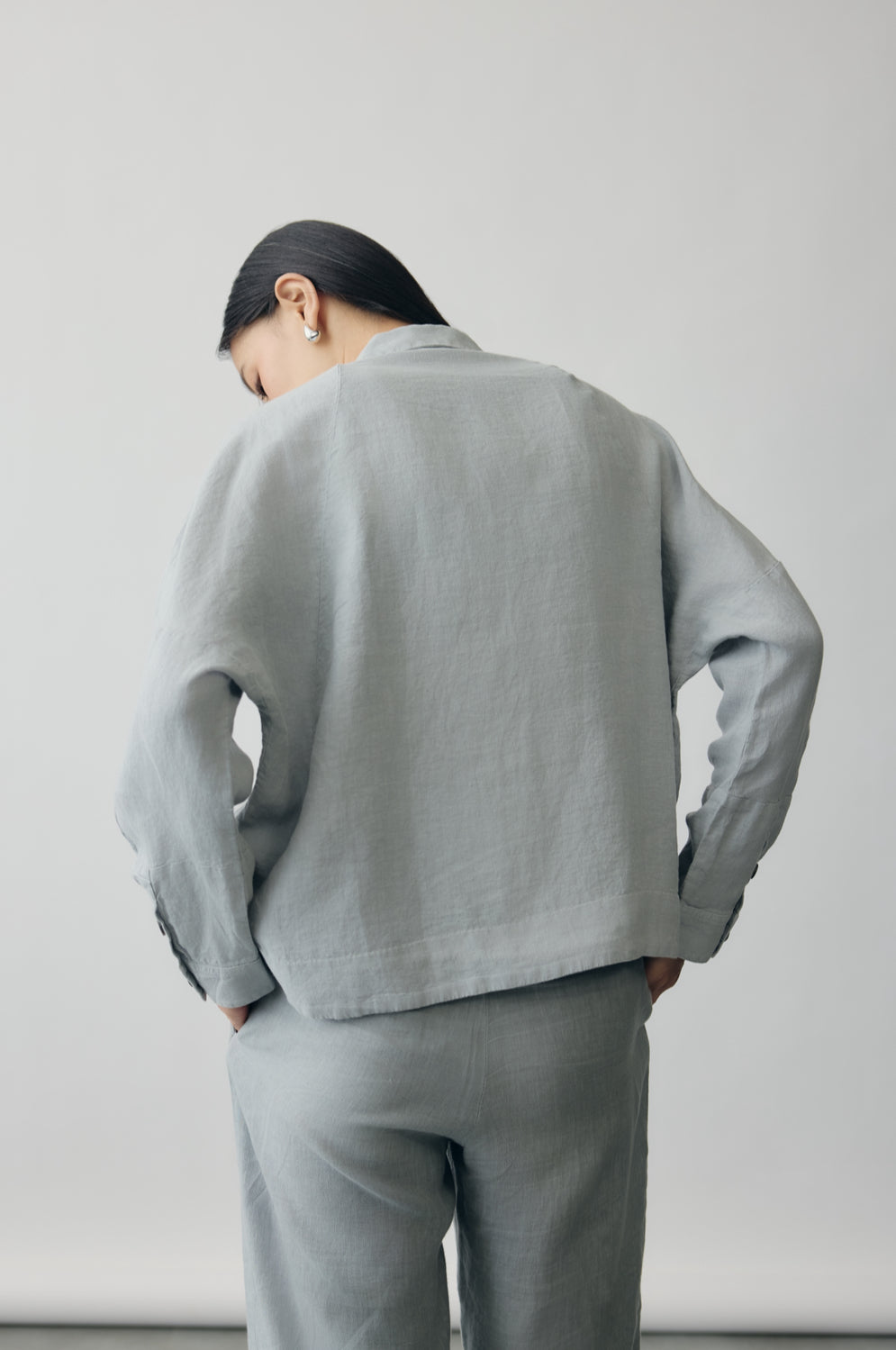 Axis Linen Shacket in Drift