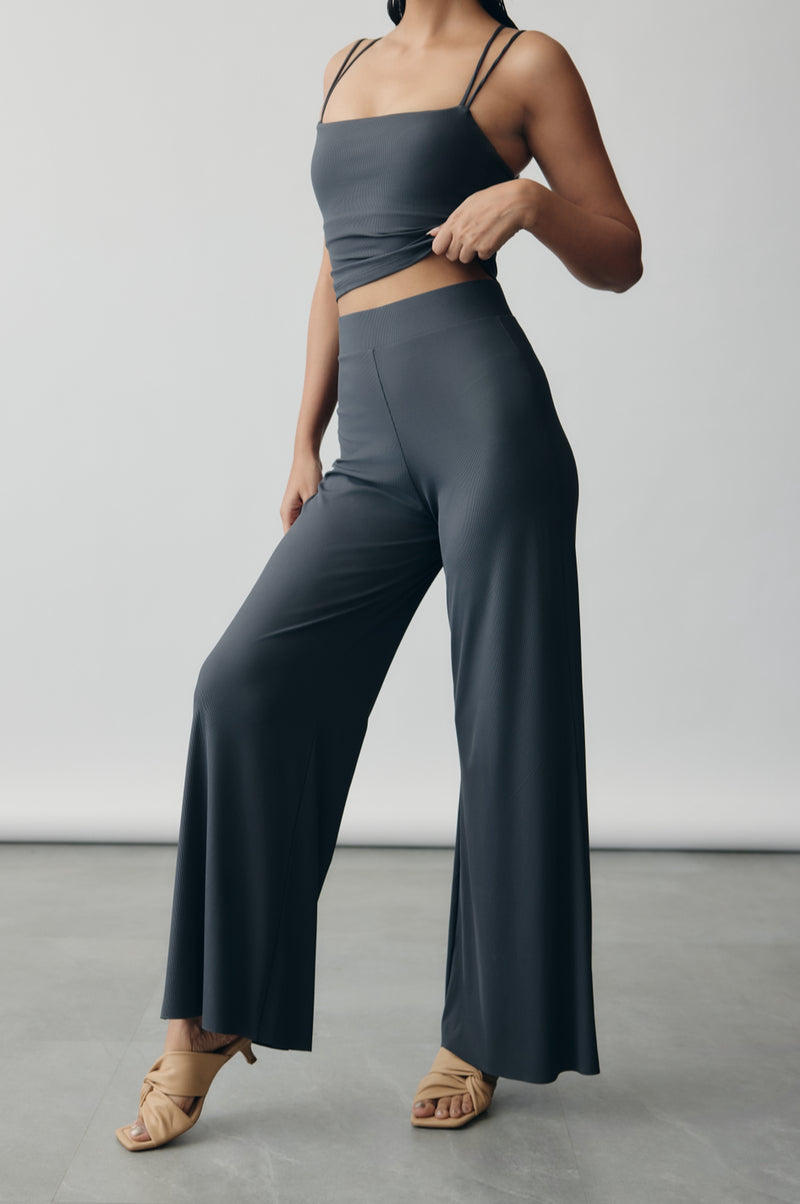 Aerial Rib Flow Pants in Slate