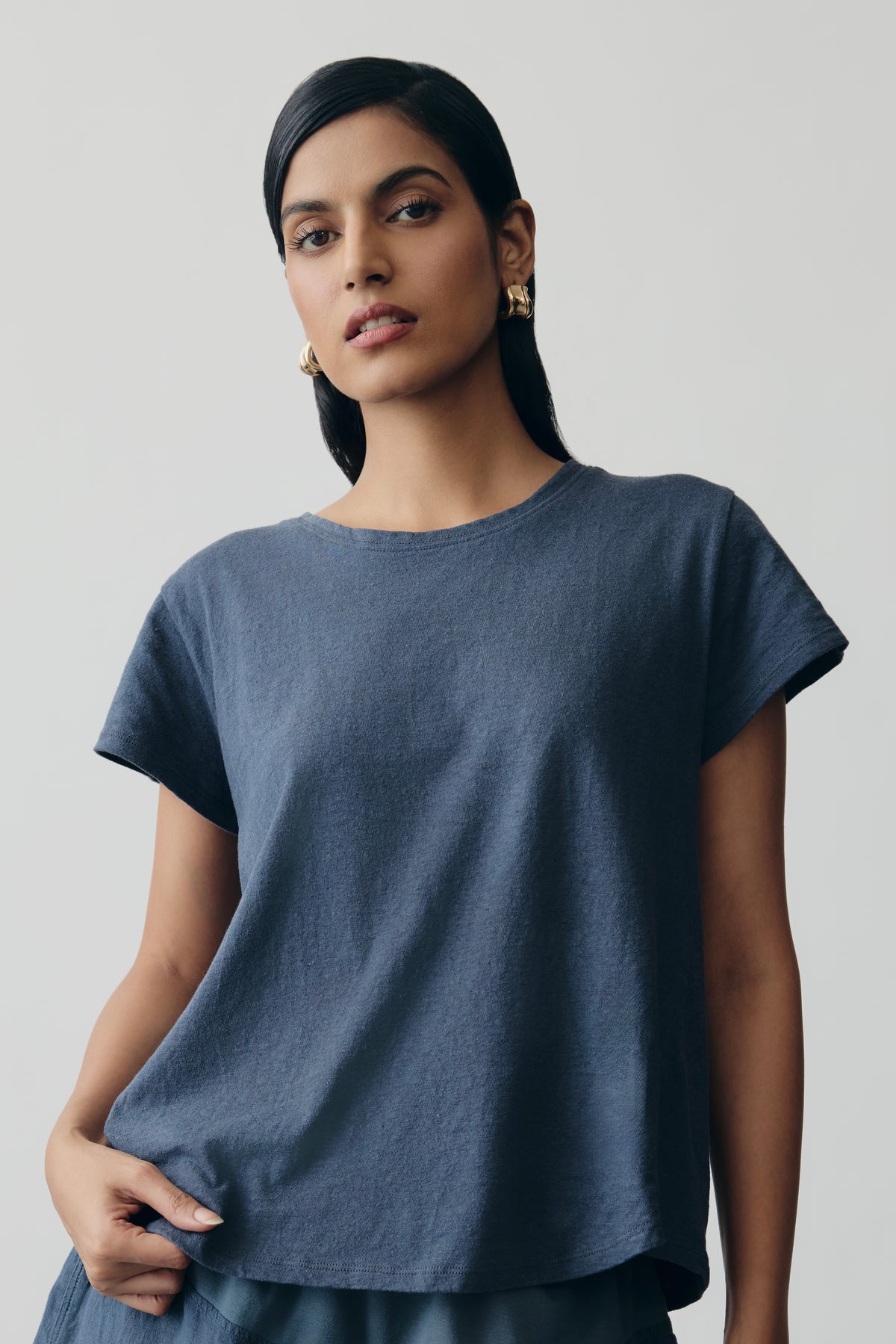 Linen Jersey Tee in Navy