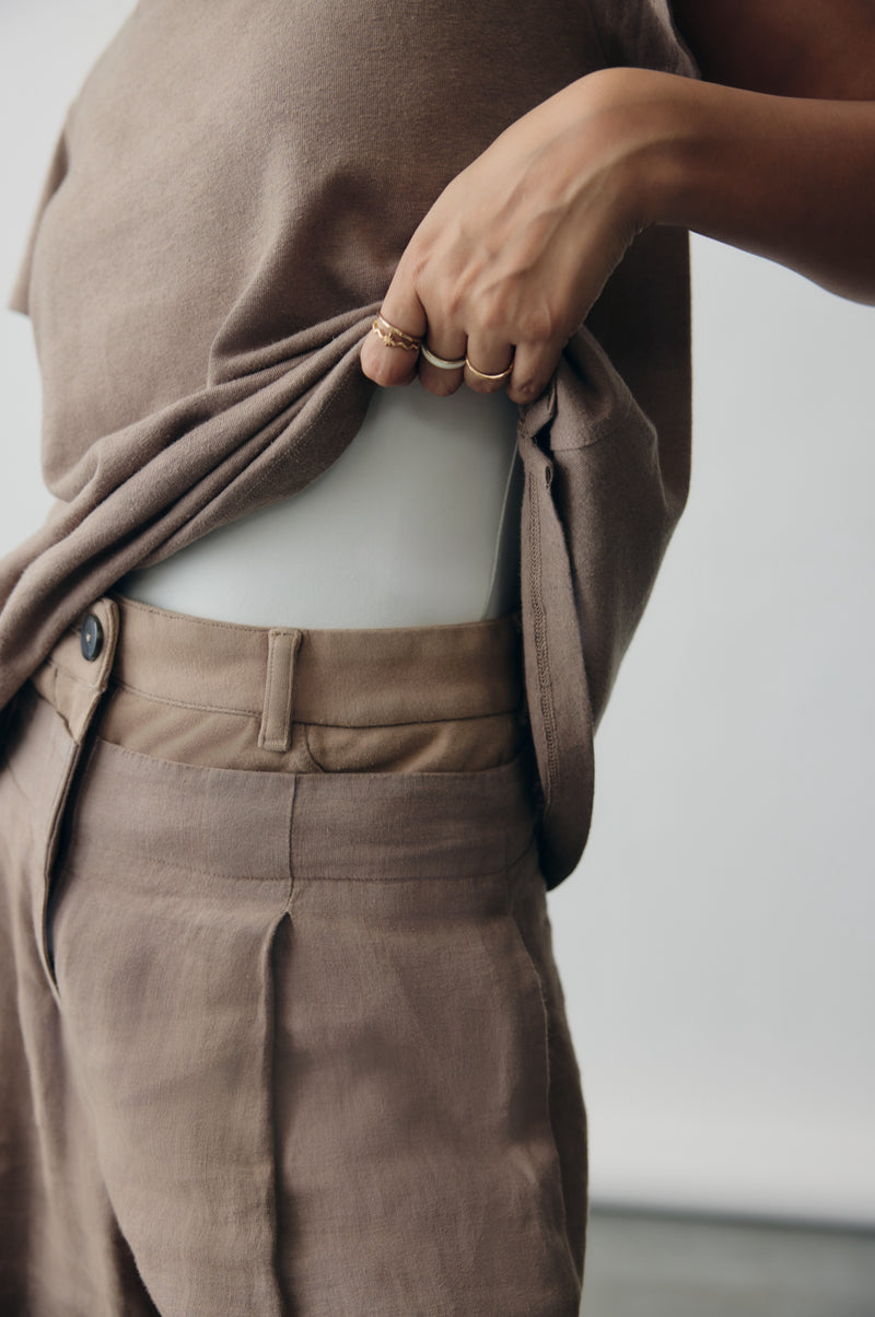 Horizon Trouser in Latte