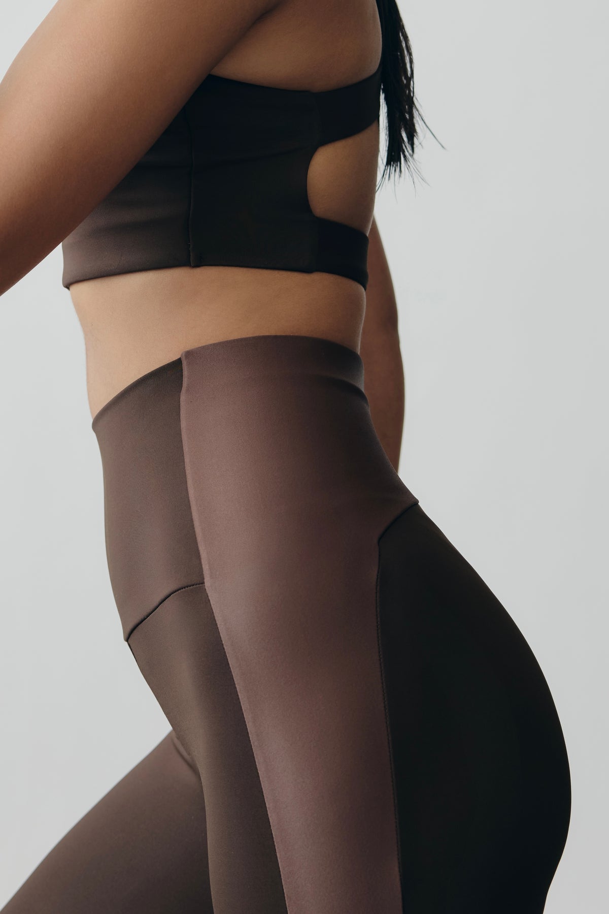 Mocha Hourglass Tonal Leggings