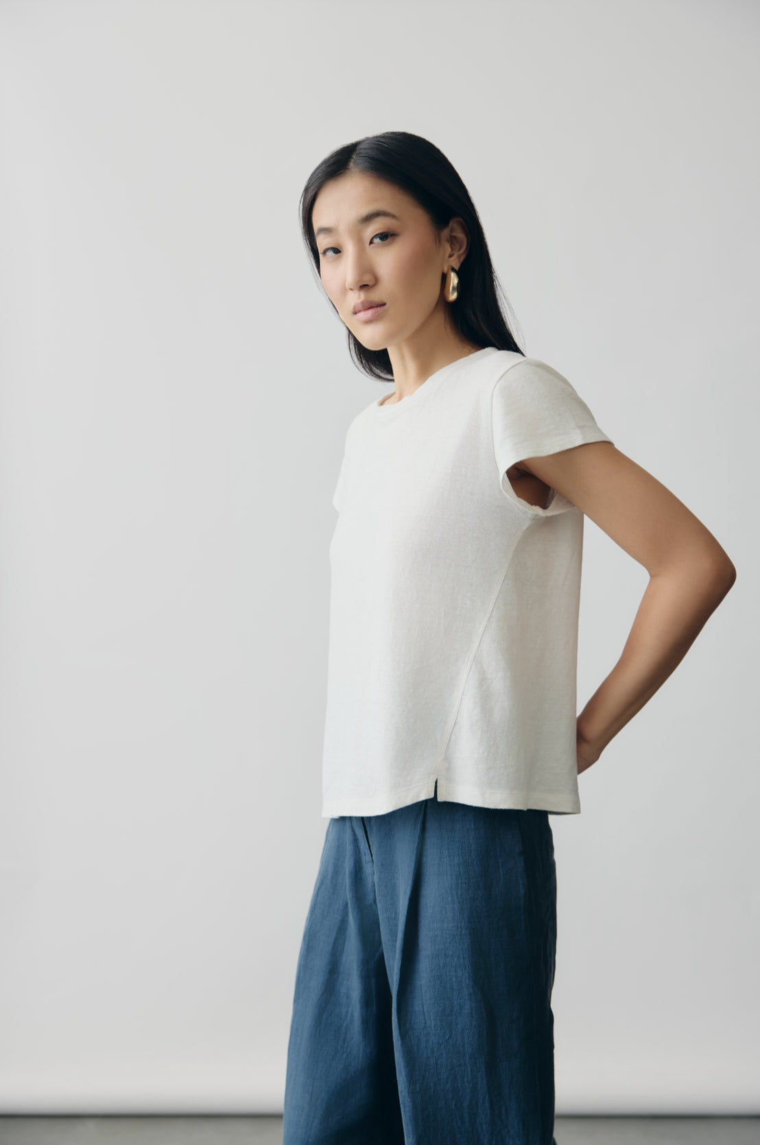 Linen Jersey Tee in Blanc