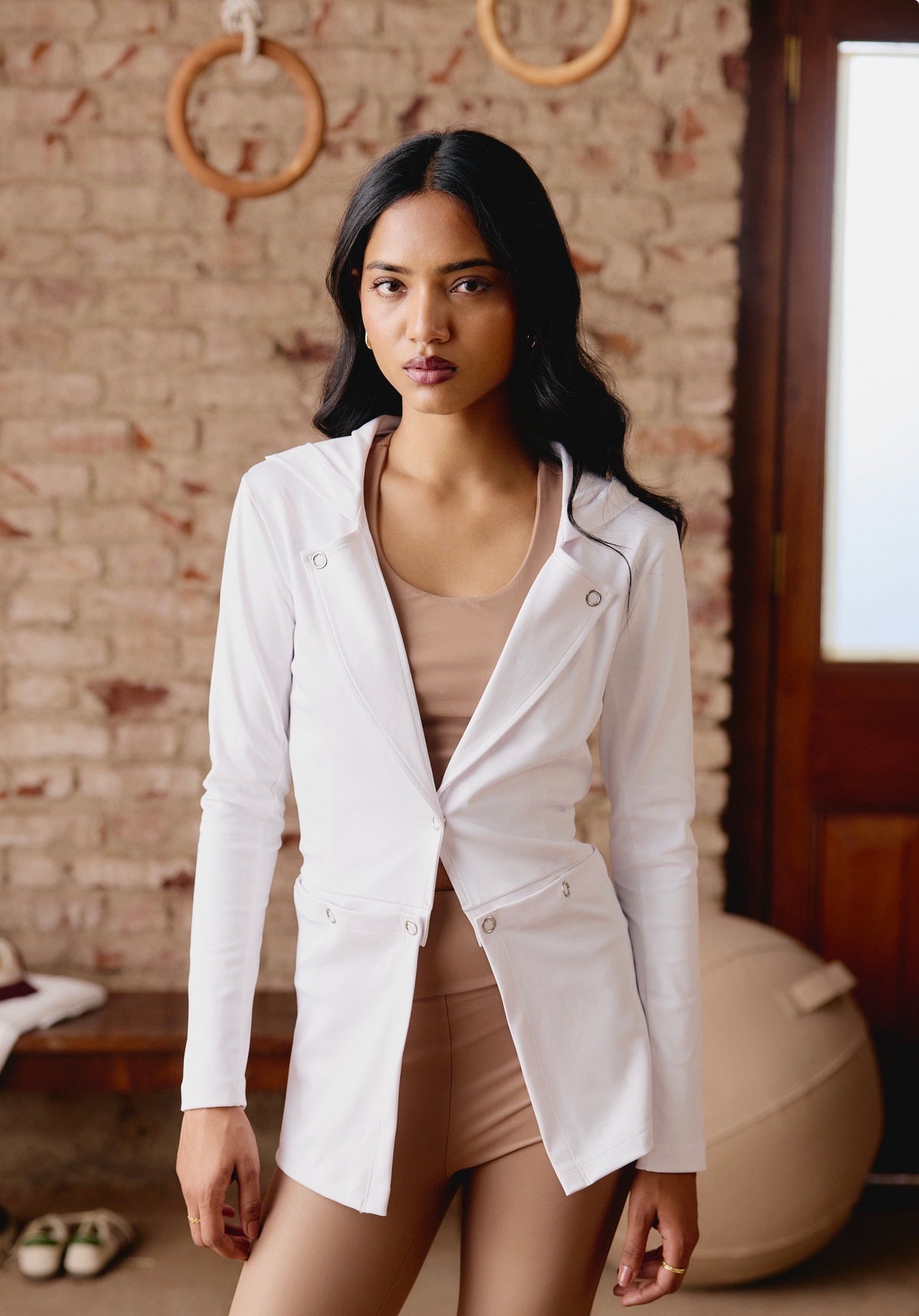 Adapt Track-Blazer in White